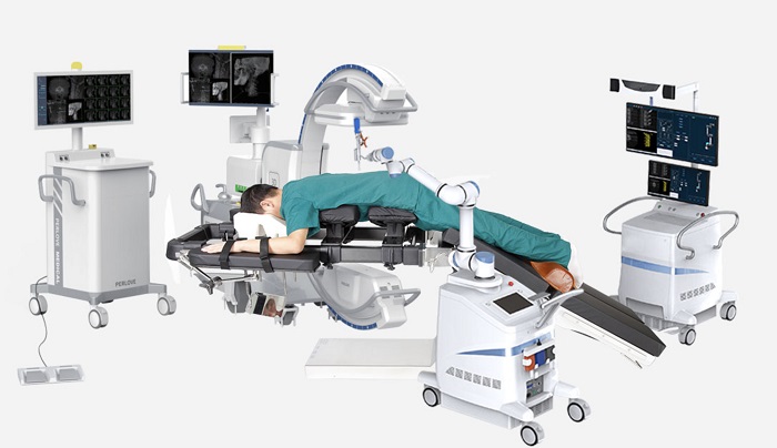普爱骨科手术机器人+碳纤维手术床
