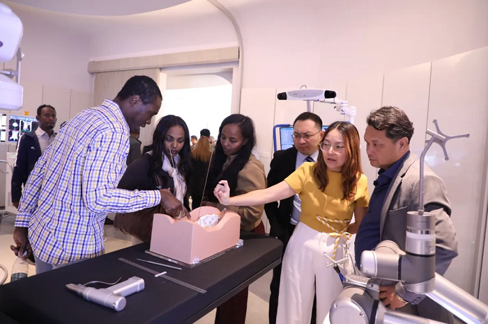 普爱医疗2026年国际经销商大会